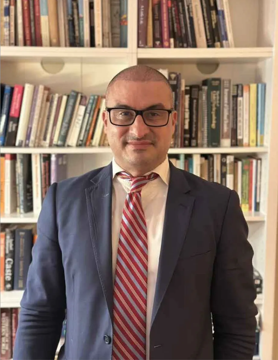 Dr. Justin Jones ’93