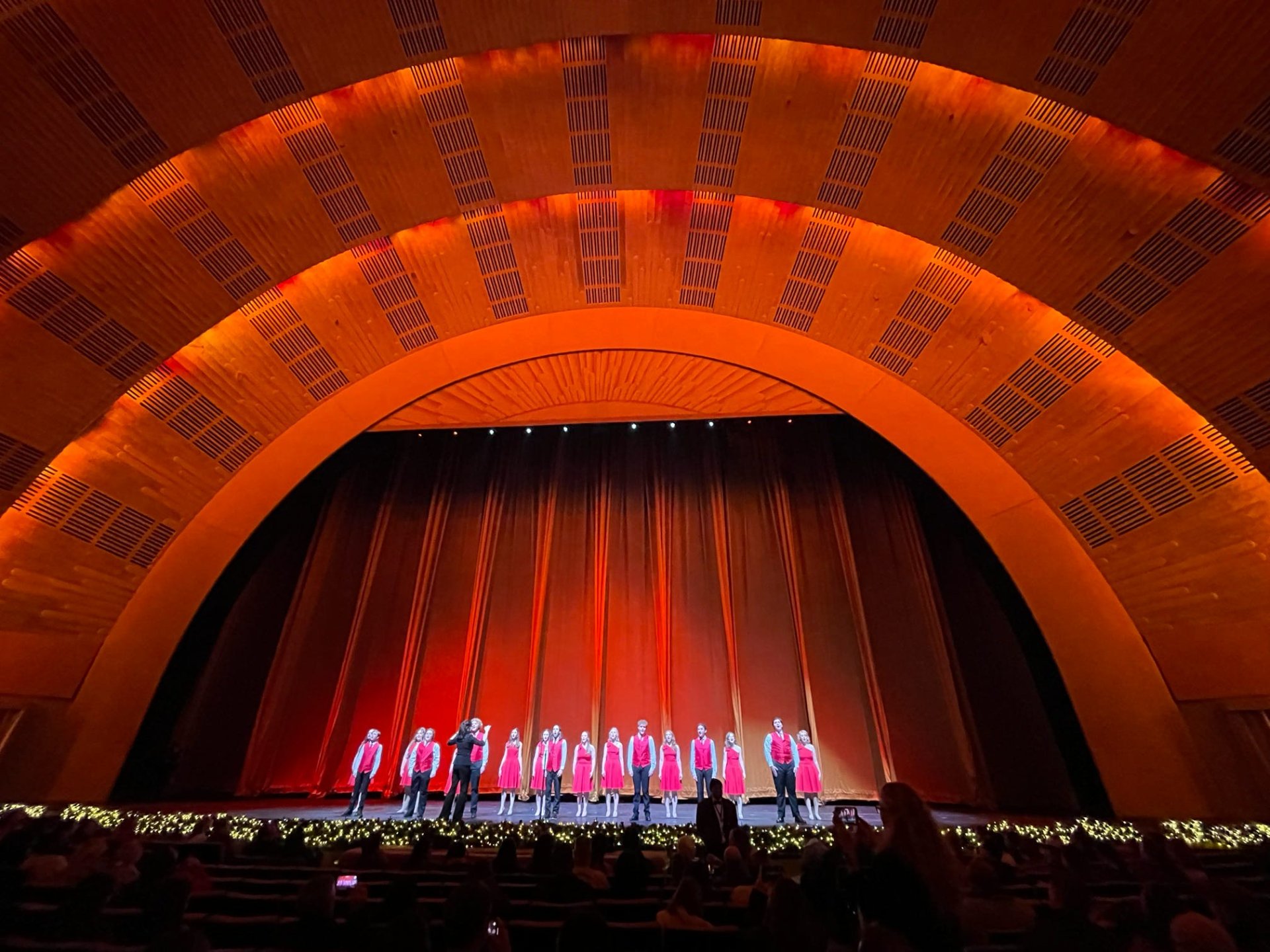 St. Martin's Choir Performs at Rockettes Christmas Spectacular