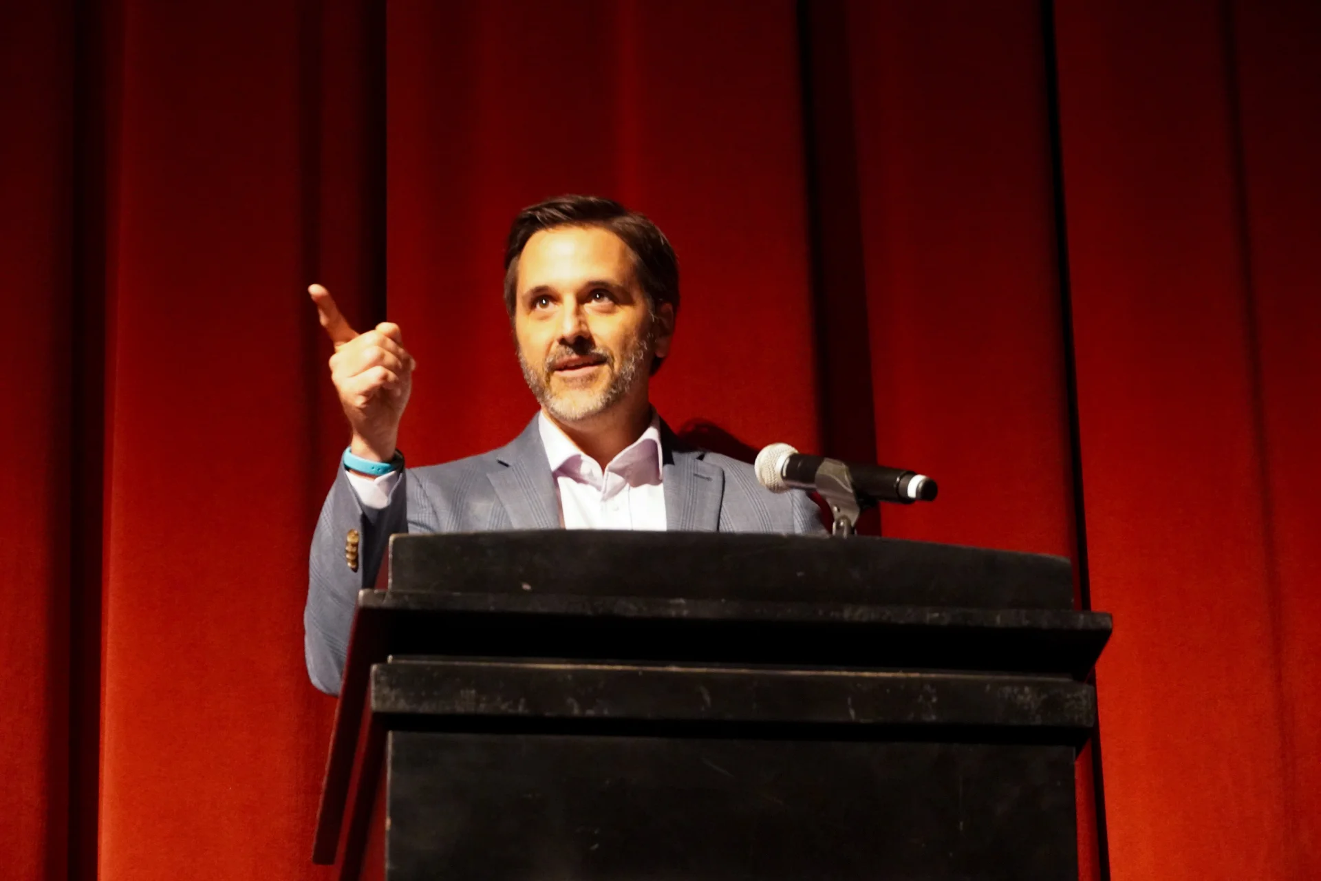 Eighth Grade Celebrates Veterans in Poignant, Student-Led Assembly